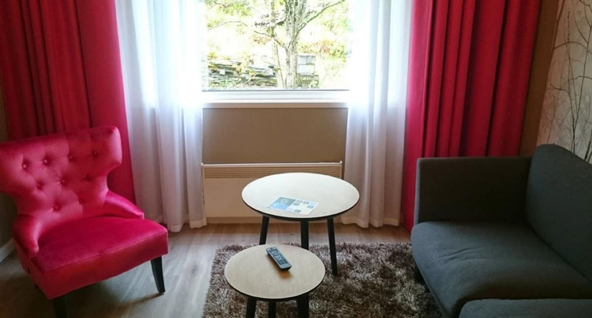 Thon Hotel Surnadal Eksteriør billede